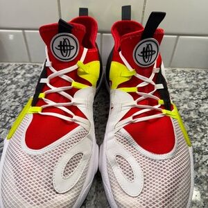 Men’s Nike huarache EDGE TXT white red volt size 13